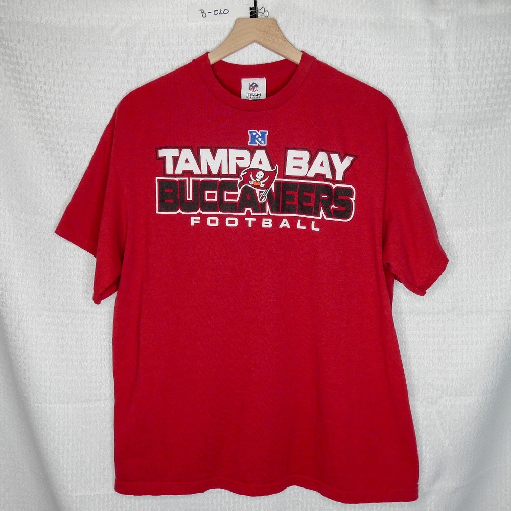 NFL TEAM - TAMPA BAY BUCCANEERS TSHIRT - RED - XL